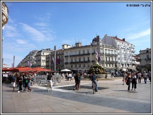 Place de la Comedie ב- Montpellier